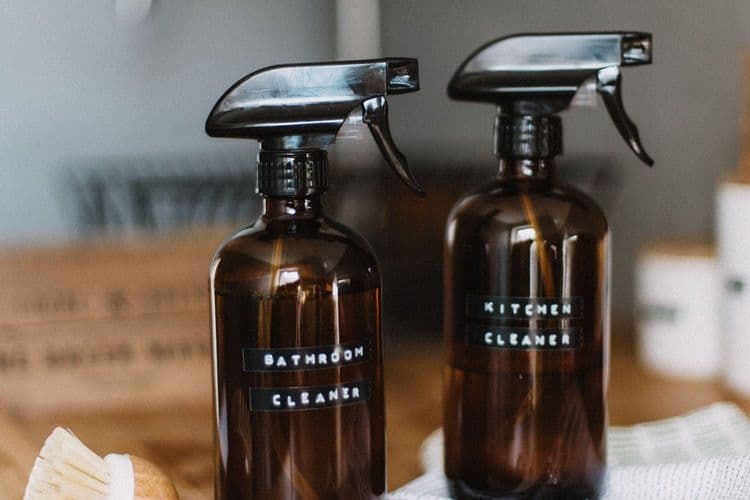 Reinigung des Hauses oder der Wohnung vor dem Einzug: Unser Ratgeber